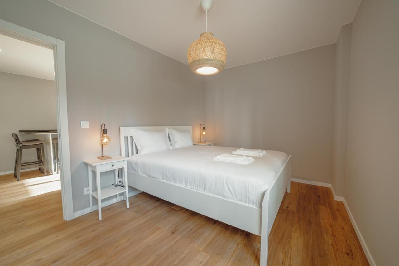 Crystal Palace Garden Stylish Apartment By Vacationy Porto Bagian luar foto