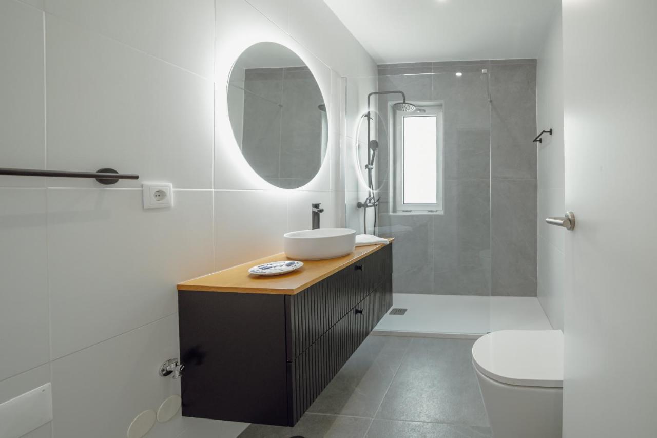 Crystal Palace Garden Stylish Apartment By Vacationy Porto Bagian luar foto