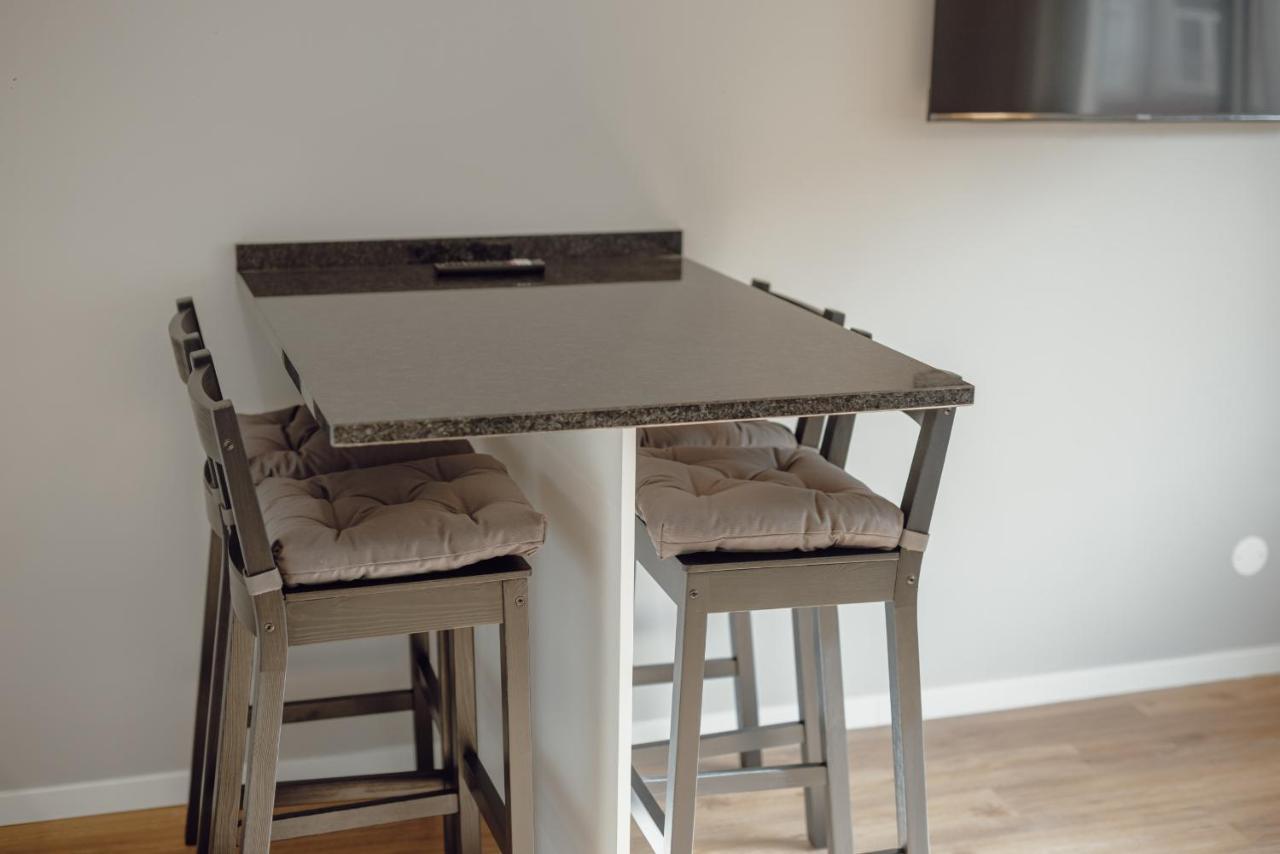 Crystal Palace Garden Stylish Apartment By Vacationy Porto Bagian luar foto