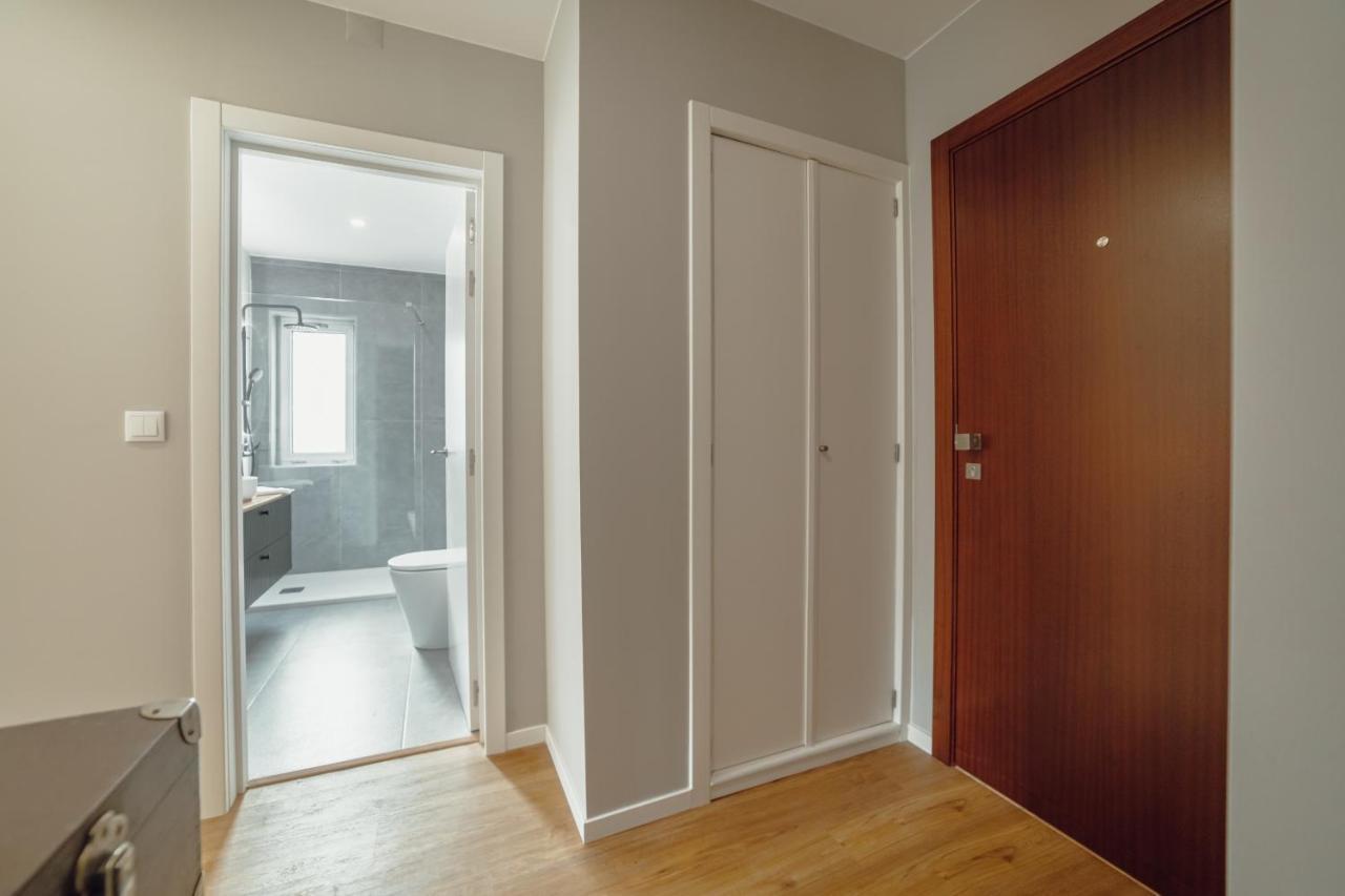 Crystal Palace Garden Stylish Apartment By Vacationy Porto Bagian luar foto