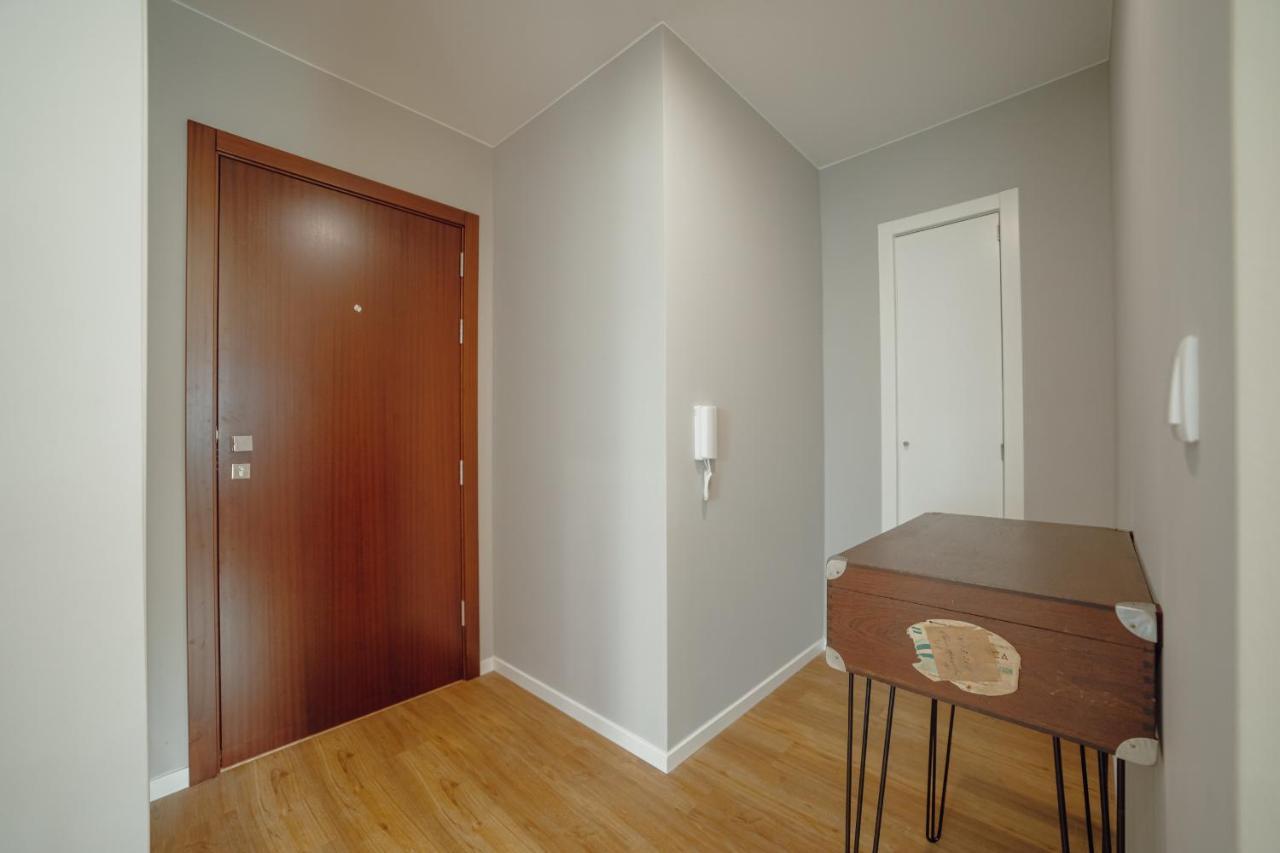 Crystal Palace Garden Stylish Apartment By Vacationy Porto Bagian luar foto