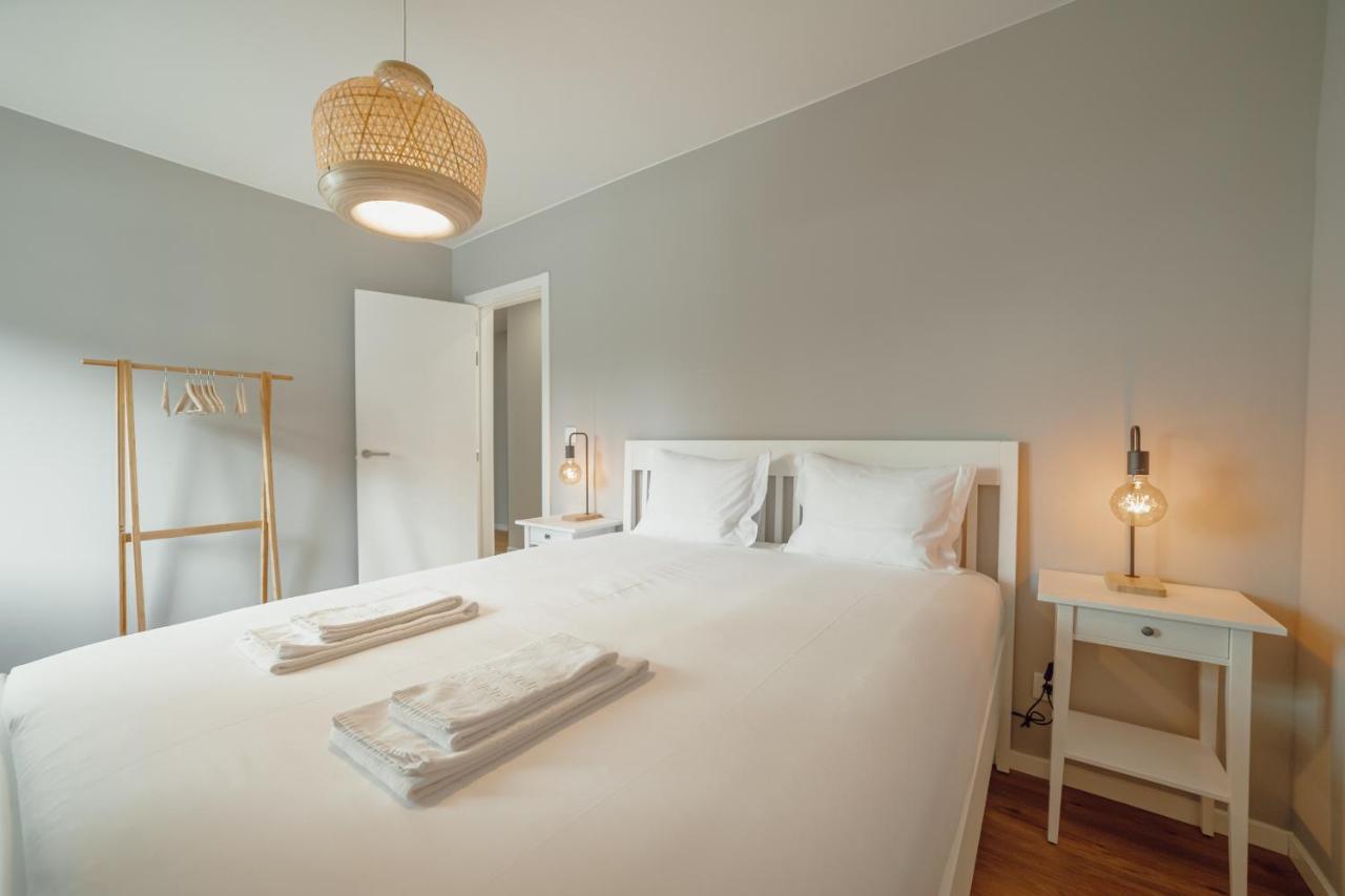 Crystal Palace Garden Stylish Apartment By Vacationy Porto Bagian luar foto