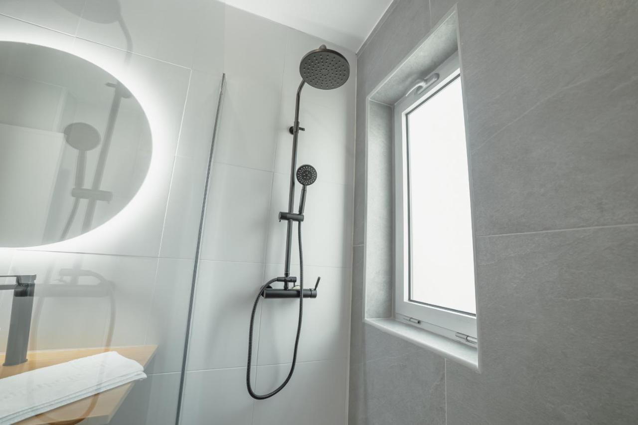 Crystal Palace Garden Stylish Apartment By Vacationy Porto Bagian luar foto